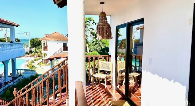 Двухместный номер Deluxe с балконом и с видом на море Hotel Villa Toti