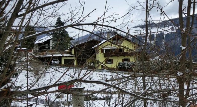 Appartements Gerhard, Book Apartment Hotels in Stubaital with a Pool, Swimming Pool