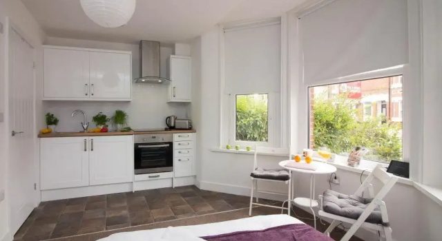 Beddoe Apartments