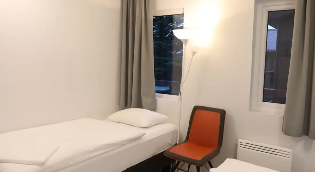 Трёхместный номер Standard Höfn Hostel