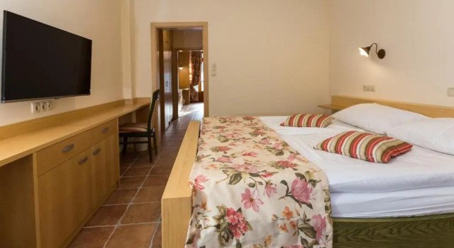 Natura Amon, Rezervovat Hotel Podčetrtek Posavje