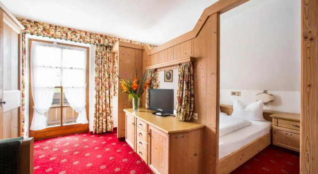 Трёхместный номер Standard Hotel Hölzer Bräu by Lehmann Hotels