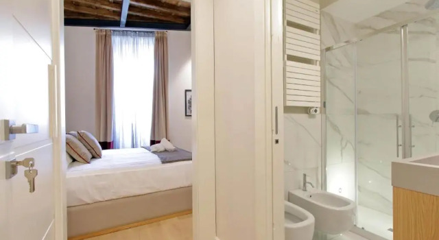 Monti Panisperna Suites, Rezervovat Hotel Hotely v Lazio s parkováním, Parkování
