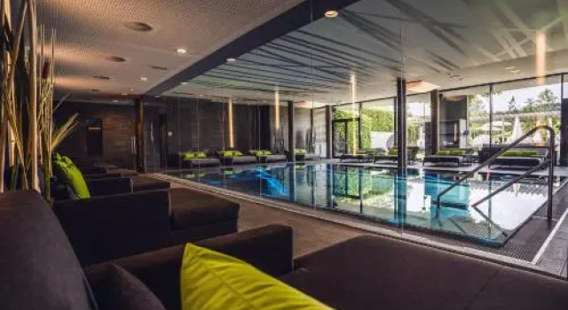 Ritzenhof - Hotel und Spa am See 4-Sterne-Superior, Забронировать Курортный отель Курортные отели Зальфельден-ам-Штайнернен Меер, Курортный отель