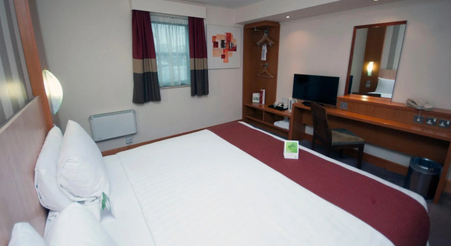 Номер Standard Holiday Inn Manchester-Central Park by IHG