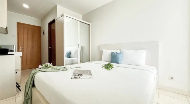 Chic And Sleek Studio At Apartment Cinere Bellevue, Rezervovat Apartmán Depok West Java
