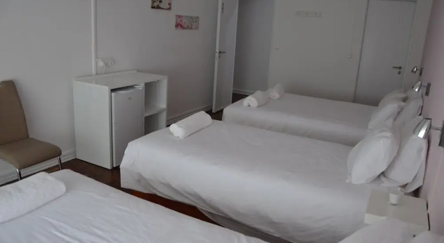 Четырёхместный номер Standard с балконом Lx Center Guesthouse