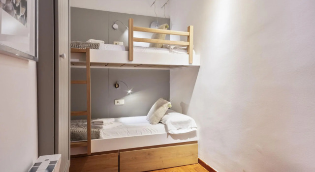 Luderna - Apartamento con terraza Bonaigua B3 Toran