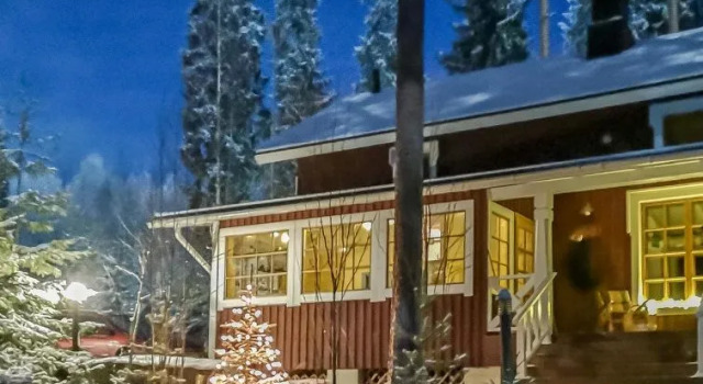 Holiday Home Mustalahden makasiini, Забронировать Дом для отпуска Мултиа 