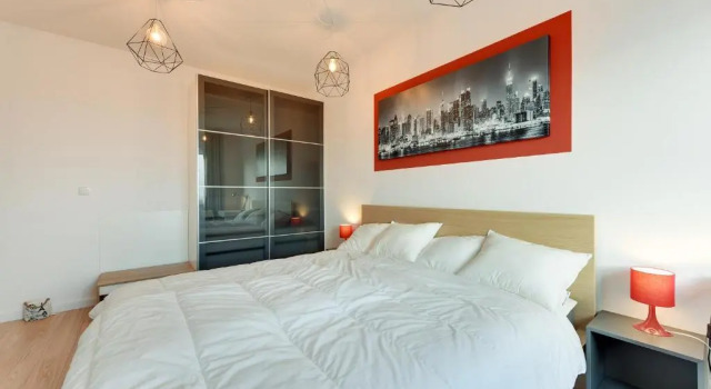 Apartament Awiator Modern 50, Varaa Huoneisto Hotellit Pommeri pysäköinnillä, Pysäköinti