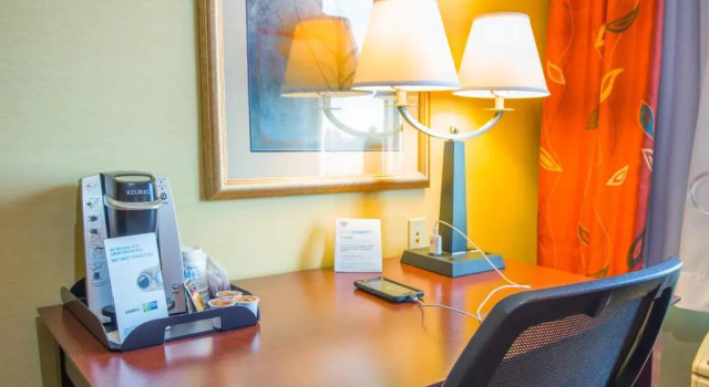 Run of House Holiday Inn Express Hotel & Suites Richland