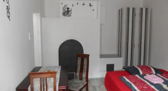Guesthouse Lora