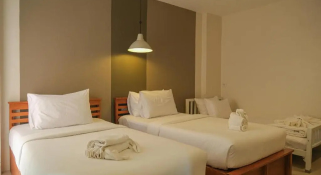 Трёхместный номер Standard с балконом Krabi Pitta House