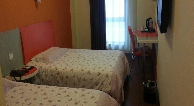 Shanghai Motel 168 - Cishan Street, Varaa Motelli Shanghai Shanghai