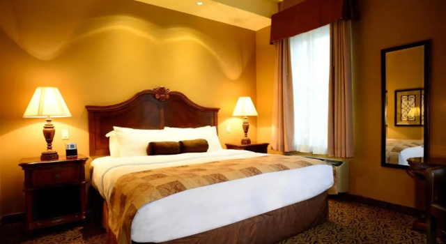 Четырёхместный номер Standard The Parlour Inn, an Ascend Collection Hotel