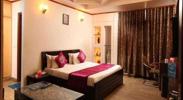 OYO 2173 Hotel 19 BVM