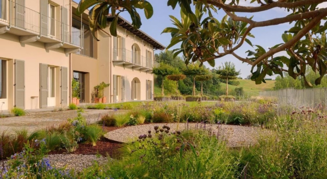 iCOLLIROSSI Agriturismo, Prenota Agriturismo Monforte dʼAlba Langhe