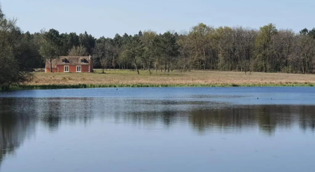 Коттедж c 1 комнатой Domaine de la Trigalière