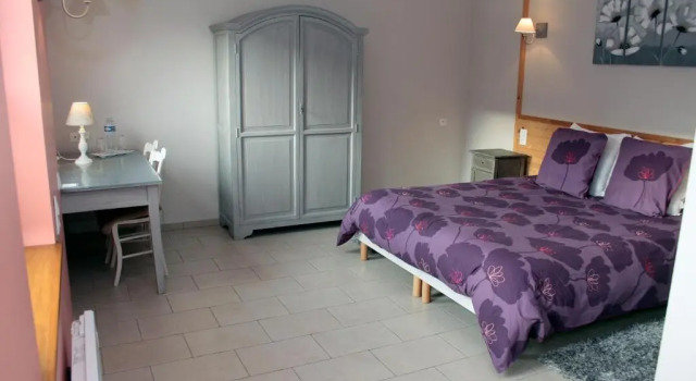 Ferme BROCART, Rezerwuj Hotel Bouvines Pikardia