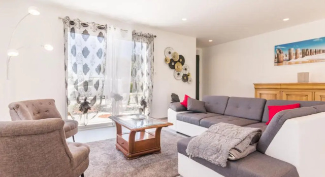 Maison moderne à 100m de la mer avec jardin clos, garage, WiFi, proche camping avec commerces, animaux OK - FR-1-306-1205, Забронировать Отель Ассерак Loire-Atlantique