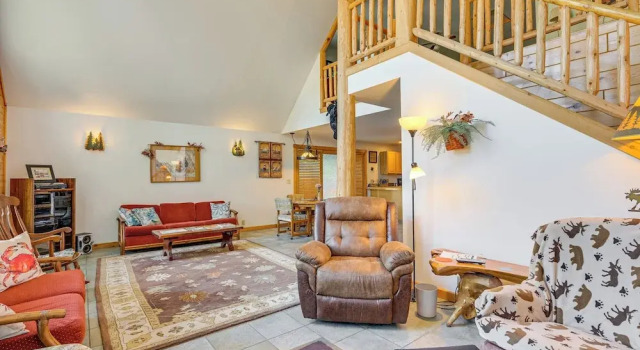 Near Beach Access: Torch Lake Cabin Retreat!, Varaa Lomakoti Rapid City Michigan
