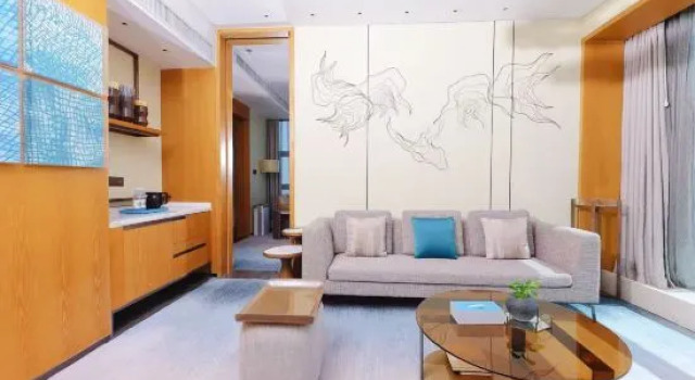 Люкс Luxury с видом на закат Four Points by Sheraton Wuhan Jiangxia