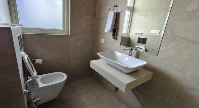 Номер Standard Aadat Hotel Near Artemis Hospital Gurgaon