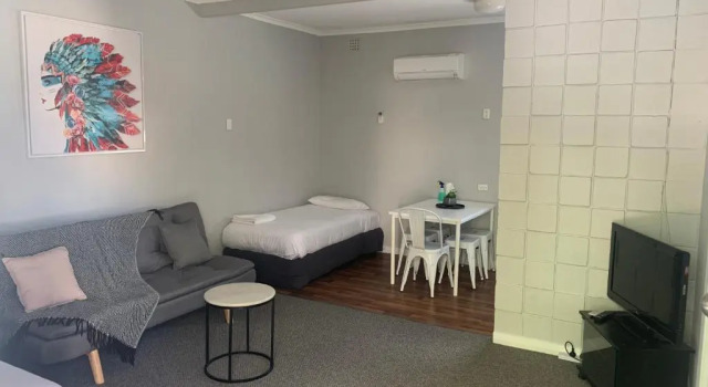 Люкс Hello Adelaide Motel and Apartments
