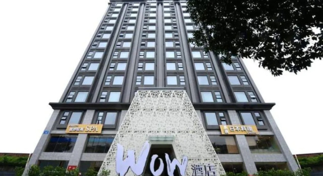Leshan Wow Hotel, Varaa Hotelli Hotellit Leshan pysäköinnillä, Pysäköinti