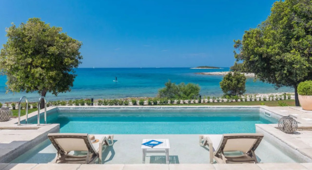 House Mon Perin Rovinj/Bale, Забронировать Отель Отели Rovinj Riviera с бассейном, Бассейн
