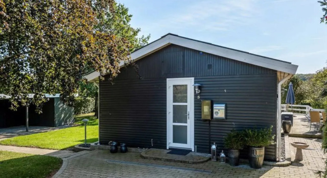 Holiday Home Leandra - 600m from the sea by Interhome, Book Hotel Augustenborg Als