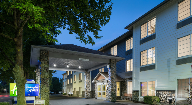 Holiday Inn Express Corvallis-On the River by IHG