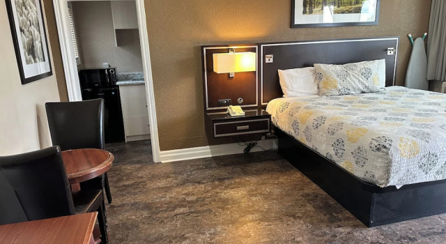 Номер Standard Champlain Motor Inn