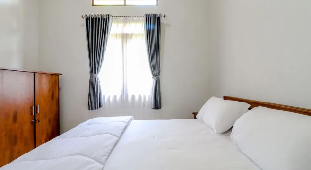 Jenak Homestay, Rezervovat Hotel 3hvězdičkové hotely v Yogyakarta Province, 3*