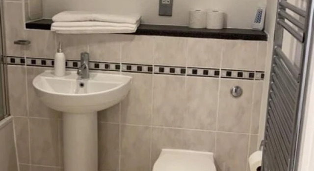 Stunning 2-bed Stratford Apartment, Varaa Huoneisto Asunnot kohteessa Merseyside, Huoneisto