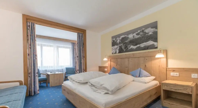 Трёхместный семейный номер Standard Pension Trojerhof