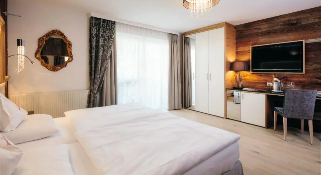 Двухместный номер Comfort Wellnesshotel Cervosa