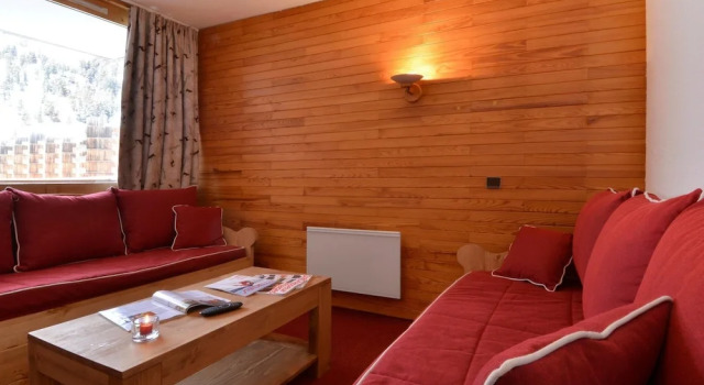 Residence Saintjacques Two-roomed Apartment in the Resort Center for 5 People Cb44, Prenota Appartamento Macot-la-Plagne 