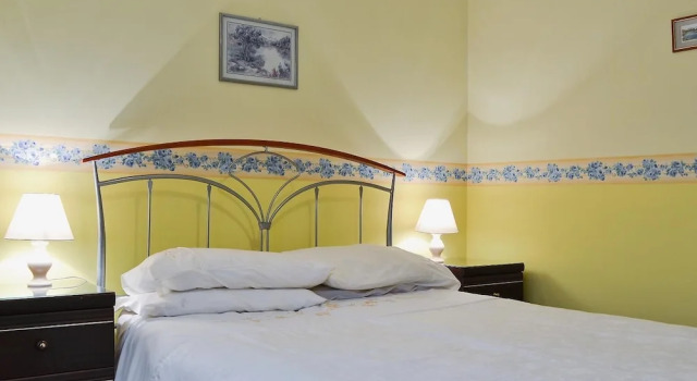 Brenfield Croft Cottages, Book Hotel Lochgilphead Knapdale