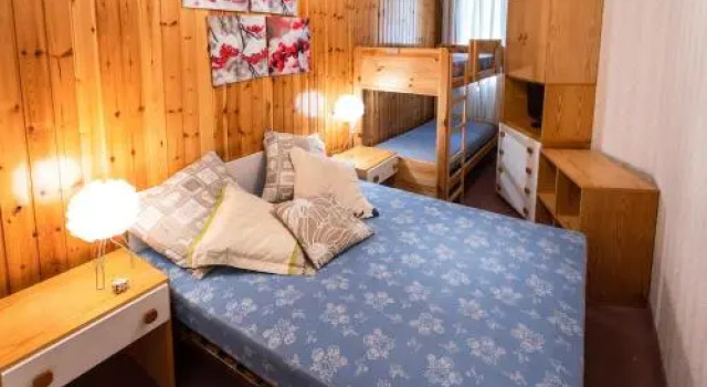 Canigou 53, Забронировать Отель Пас-де-ла-Каса Грандвалира, рядом с Горнолыжный подъемник Ла Солана