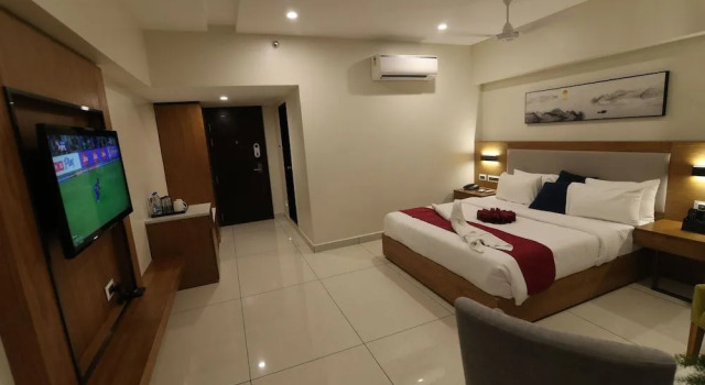 Sri Sri Sri Hotel, Rezerwuj Hotel Khammam Telangana