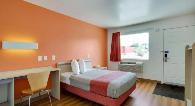 Двухместный номер Standard Motel 6-Albuquerque, NM - Carlisle