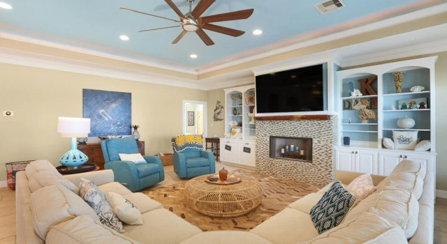 Lazy Days 4 Bedroom Home by Redawning, Book Feriehus Bolivar Peninsula Houston