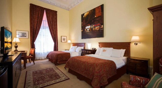 Superior Čtyřlůžkový pokoj LHotel