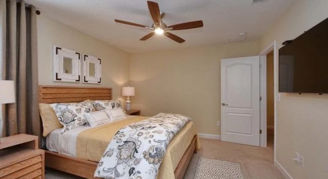 Rolling Fairway Home #1423 5 Bedrooms 4.5 Bathrooms Home, Book Villa Hoteller i Four Corners med pool, Swimmingpool