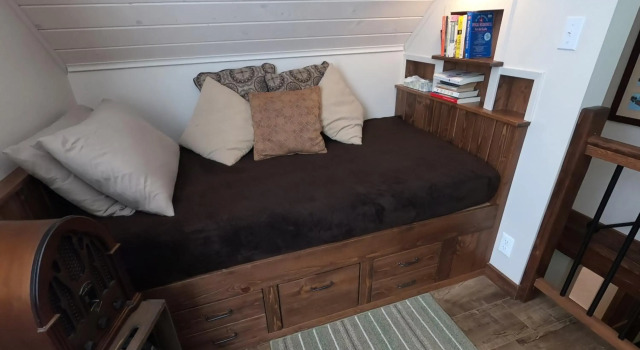 4 Mile Creek Cabin, Prenota Hotel Slocan Canada