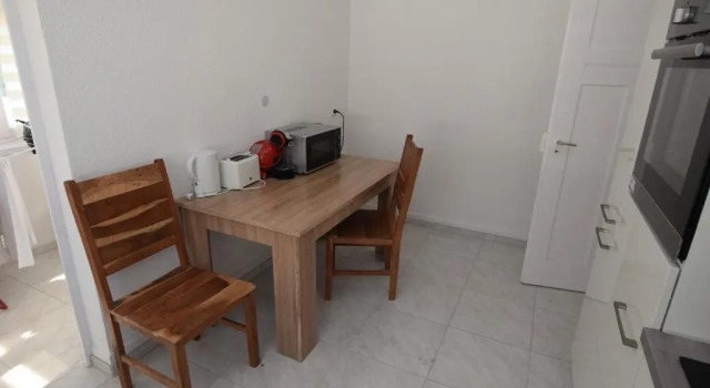 Apartment Nürtingen, Забронировать Апартаменты/квартира Нюртинген Баден-Вюртемберг