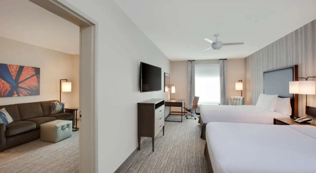 Люкс Hearing Accessible Homewood Suites By Hilton Louisville Downtown