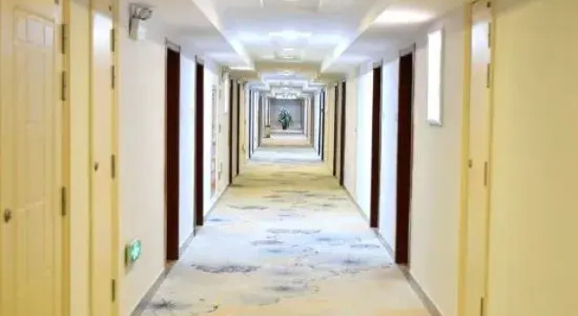 shanshui Collection Hotel (Shucheng Huaqiao Road Wanda Plaza), Buchen Sie Hotel Shucheng Anhui