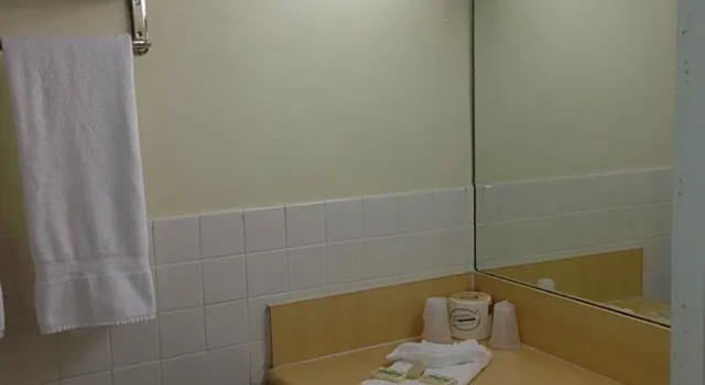 Студия Deluxe Knights Inn Hallandale